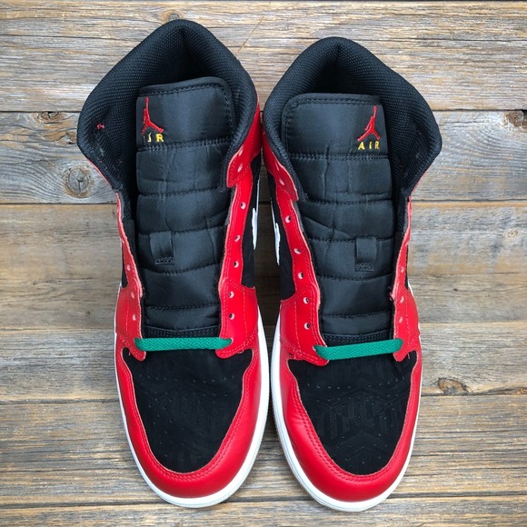 Size 11.5- Air Jordan 1 SE Mid Christmas Black Fire Red Malachite Used With Box - Picture 5 of 10